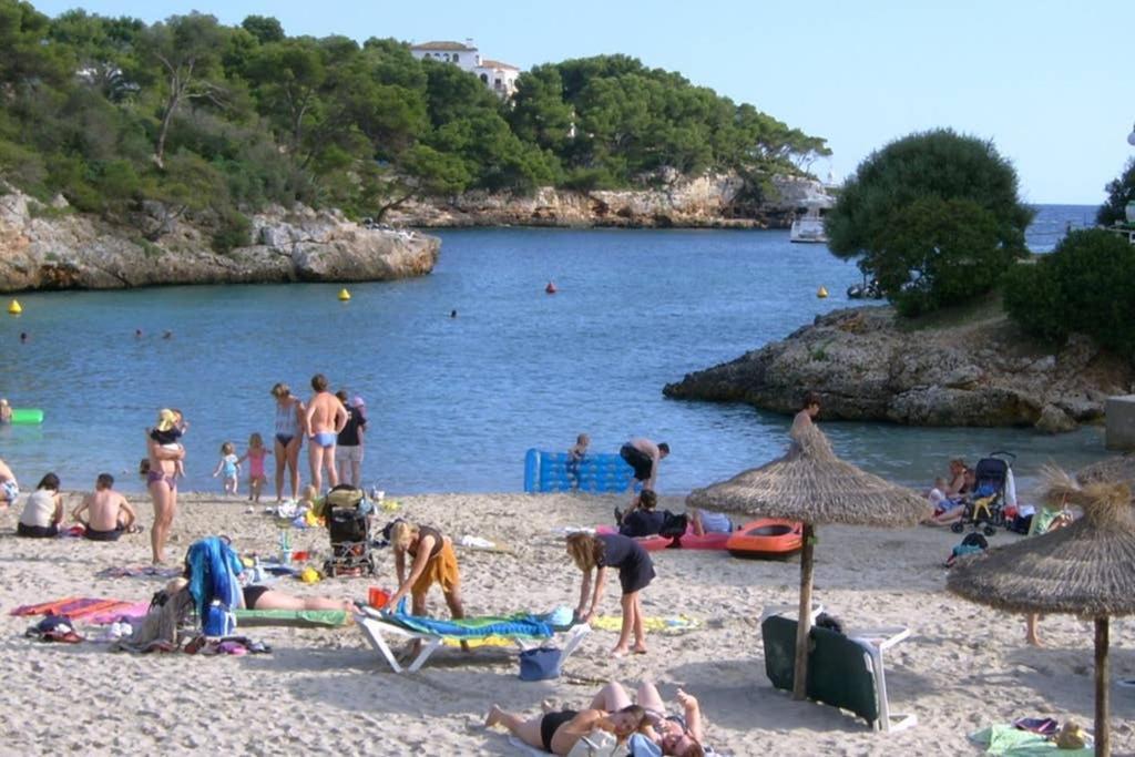 Sea Frontline 'faraona'. Pool. Wifi Apartment Santanyí