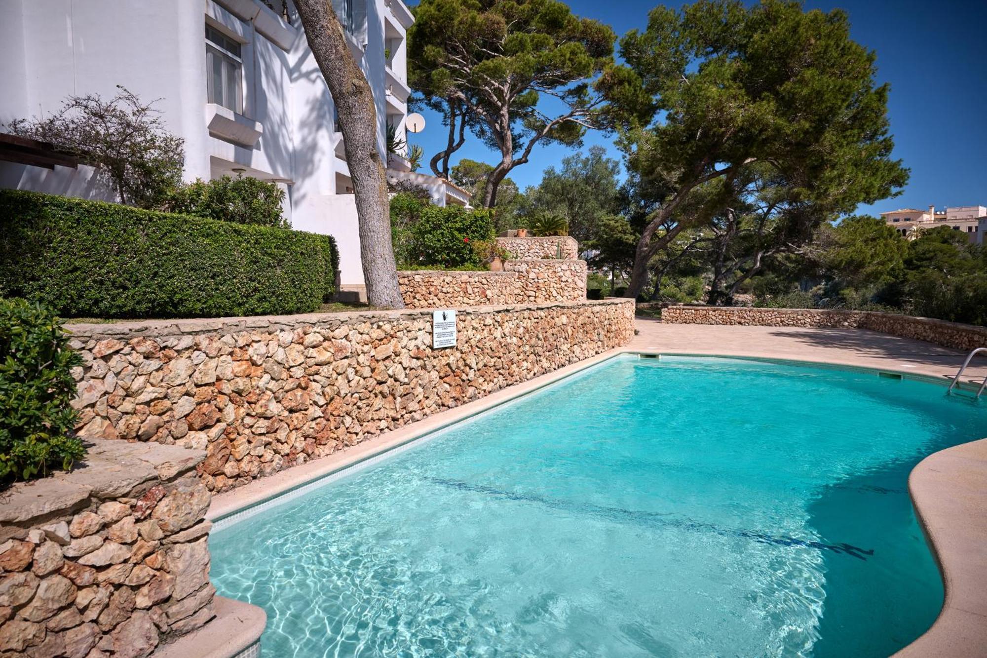 Appartement Sea Frontline 'faraona'. Pool. Wifi *